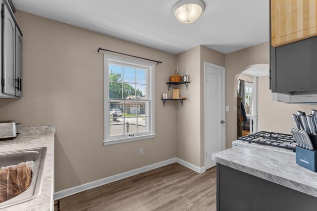 1205 9th Street NE, Rochester, MN 55906