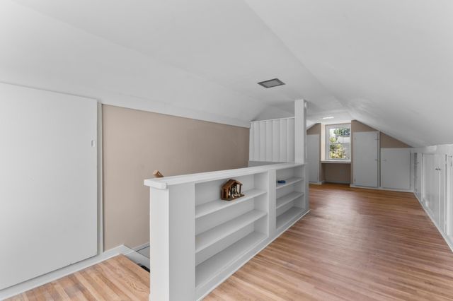 1205 9th Street NE, Rochester, MN 55906