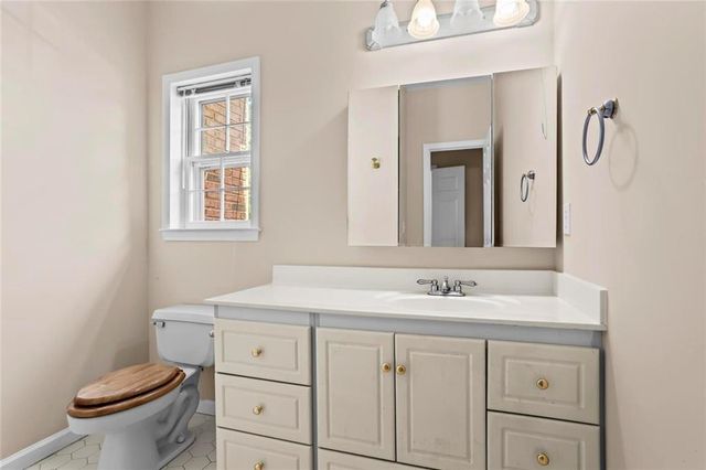 2161 Major Loring Way, Marietta, GA 30064