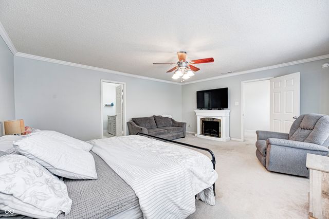 240 Creekside Circle, Danville, IN 46122