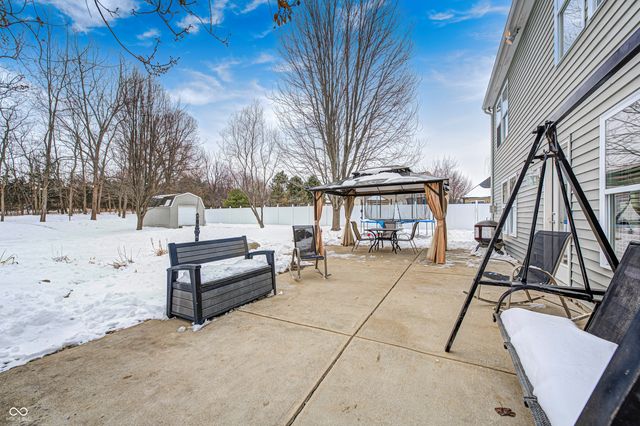 240 Creekside Circle, Danville, IN 46122