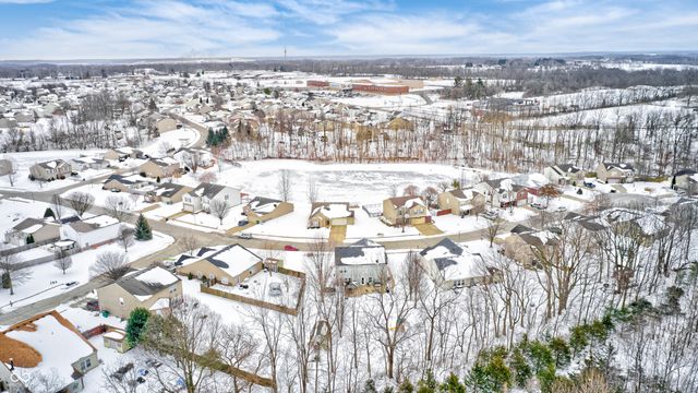 240 Creekside Circle, Danville, IN 46122