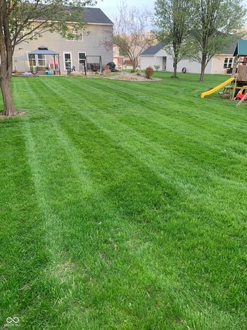 240 Creekside Circle, Danville, IN 46122