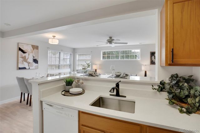 6702 S Ivy Way B6, Centennial, CO 80112