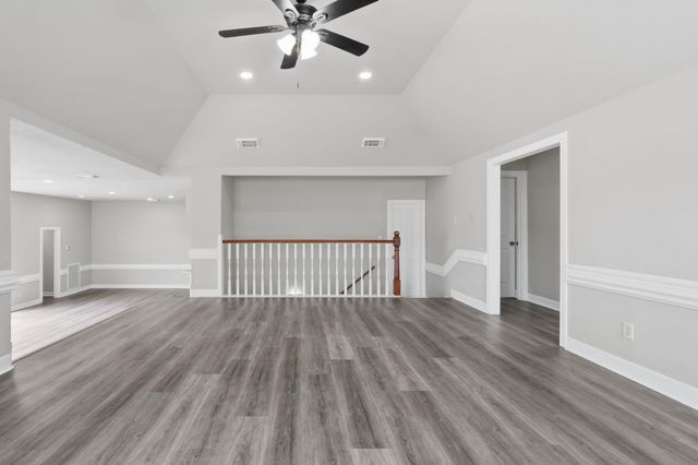 7611 Naremore Drive, Spring, TX 77379