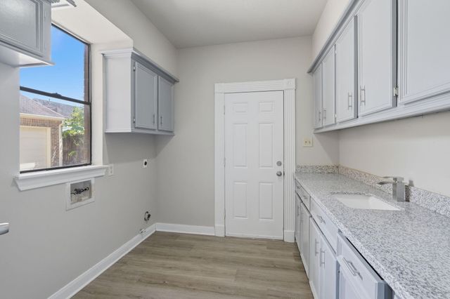 7611 Naremore Drive, Spring, TX 77379