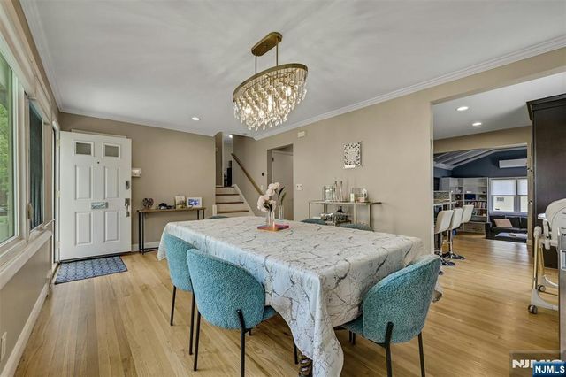 917 E Lawn Drive, Teaneck, NJ 07666