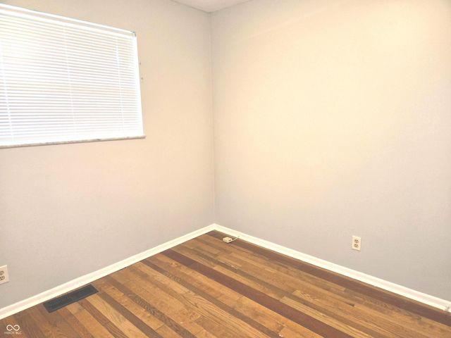 2928 S Kenmore Road, Indianapolis, IN 46203