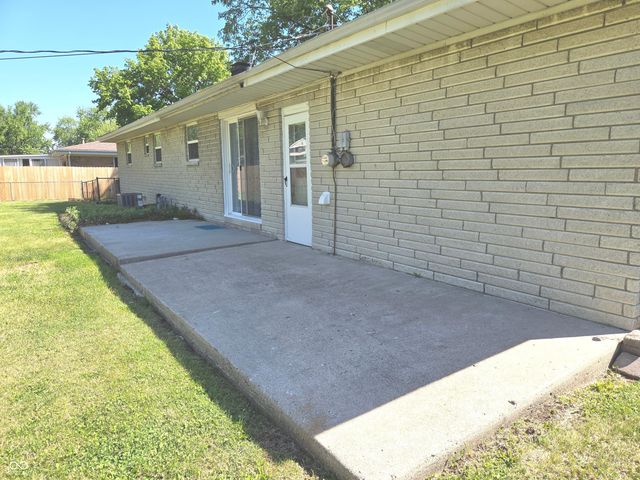 2928 S Kenmore Road, Indianapolis, IN 46203