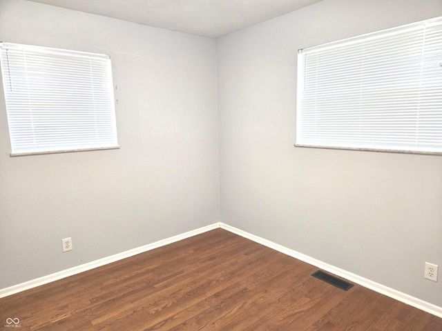 2928 S Kenmore Road, Indianapolis, IN 46203