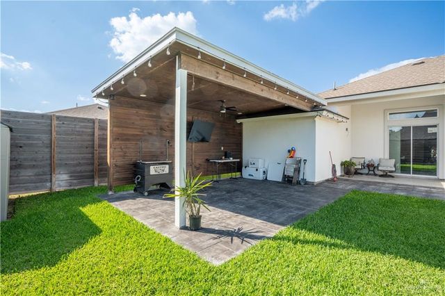 2208 E 8th Street, Mission, TX 78572