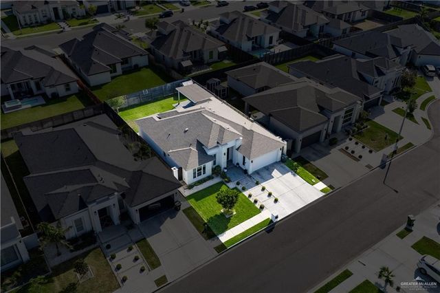 2208 E 8th Street, Mission, TX 78572