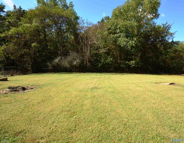 5652 Maysville Road, New Market, AL 35761