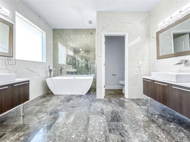 10122 NEWINGTON DRIVE, Orlando, FL 32836