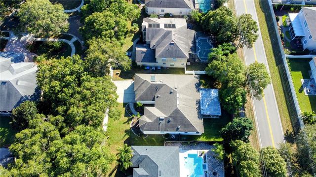 10122 NEWINGTON DRIVE, Orlando, FL 32836