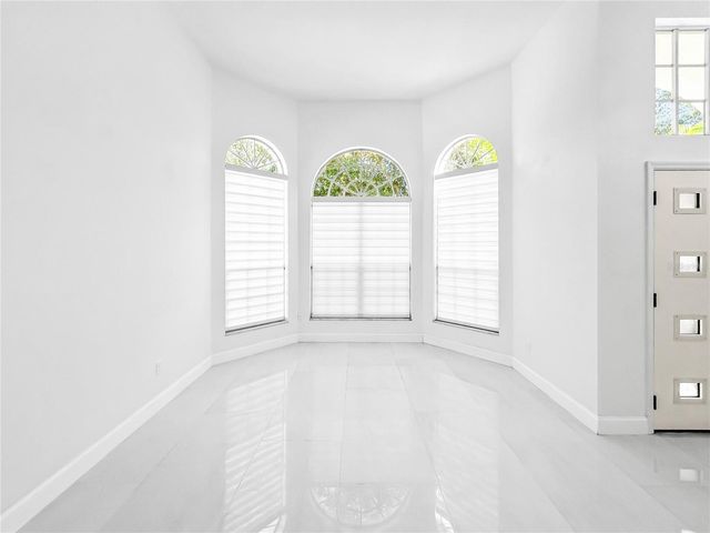 10122 NEWINGTON DRIVE, Orlando, FL 32836