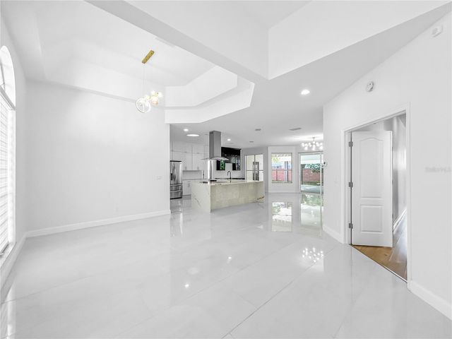 10122 NEWINGTON DRIVE, Orlando, FL 32836