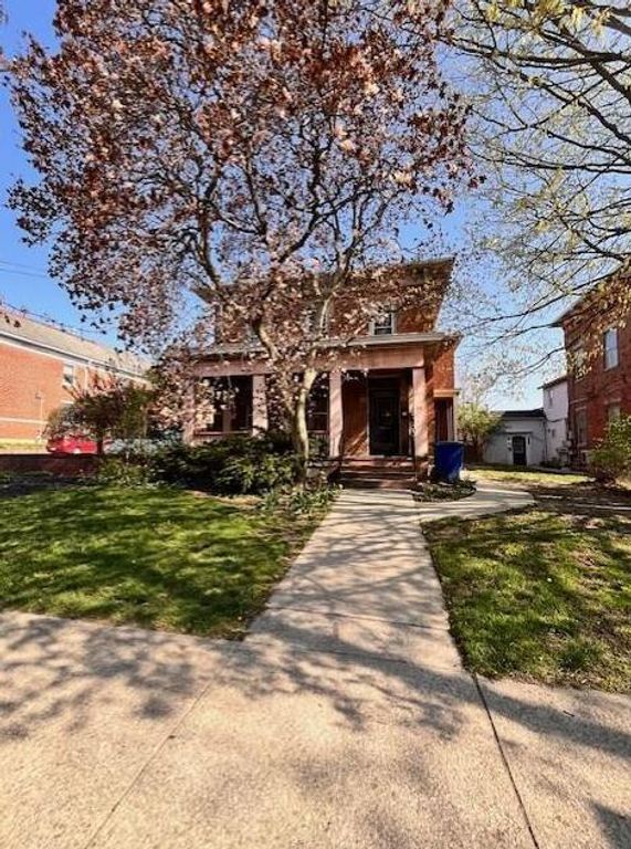 59 E William Street, Delaware, OH 43015