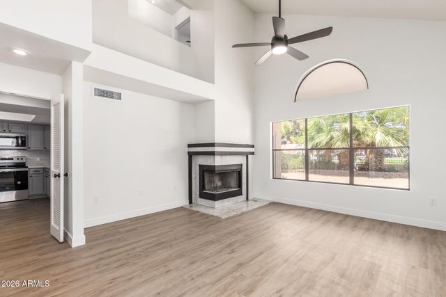 601 N GRANITE Street, Gilbert, AZ 85234