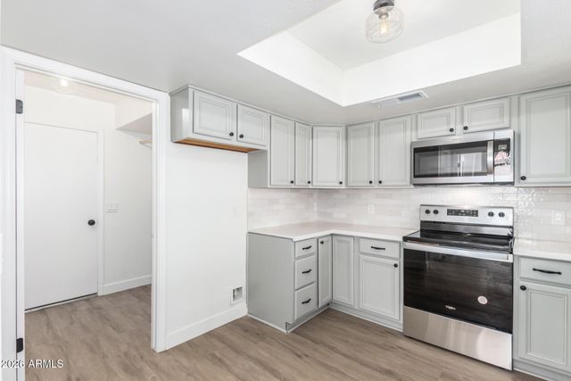 601 N GRANITE Street, Gilbert, AZ 85234