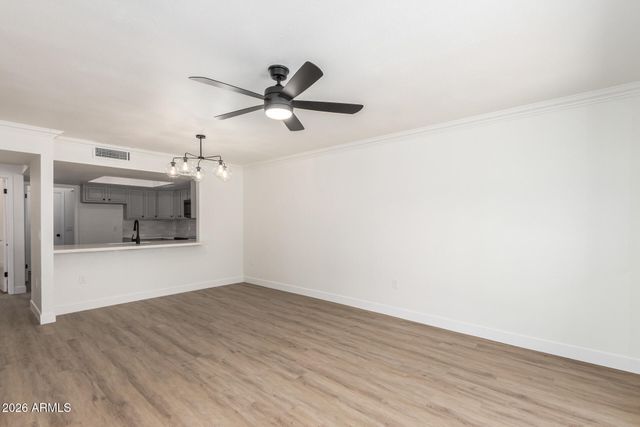 601 N GRANITE Street, Gilbert, AZ 85234