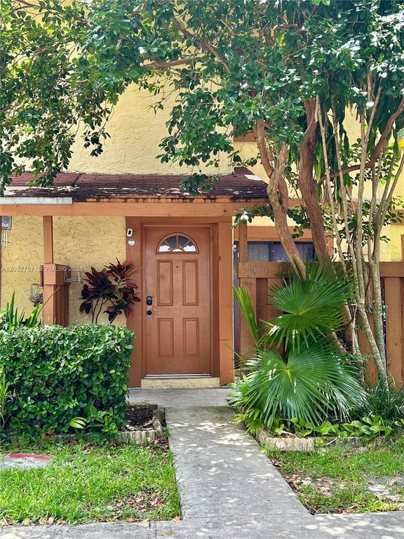 4070 Sierra Terrace 4070, Sunrise, FL 33351