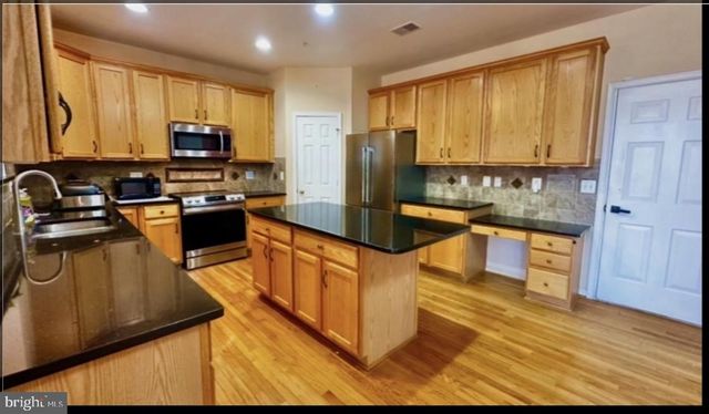 1200 STRAUSBERG, Accokeek, MD 20607