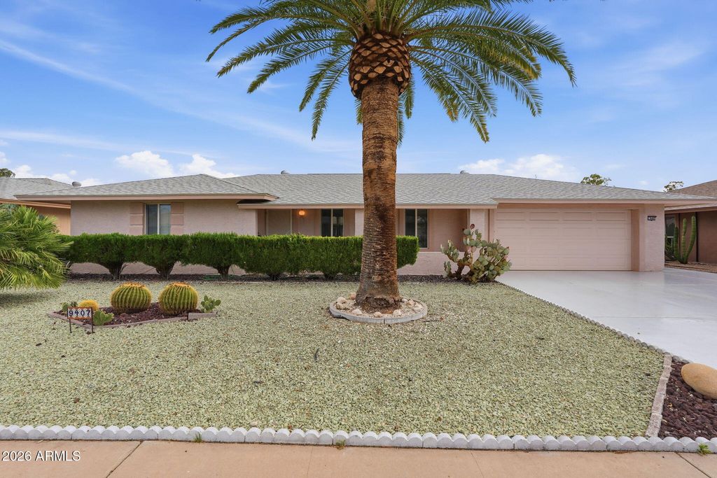 9407 W GLEN OAKS Circle, Sun City, AZ 85351