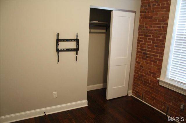 2212 Indiana Avenue, St Louis, MO 63104