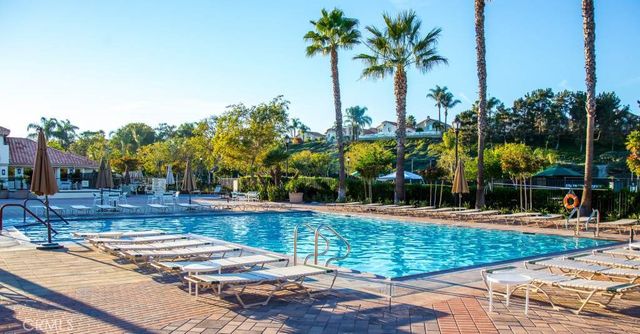 28571 Rancho Maralena, Laguna Niguel, CA 92677