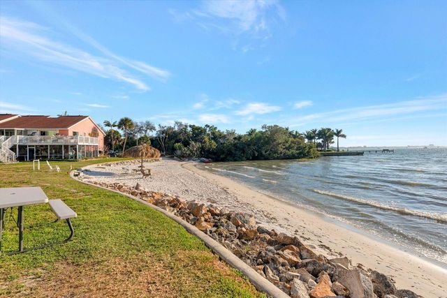 3765 41ST STREET S K, St Petersburg, FL 33711