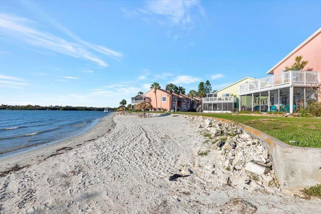 3765 41ST STREET S K, St Petersburg, FL 33711