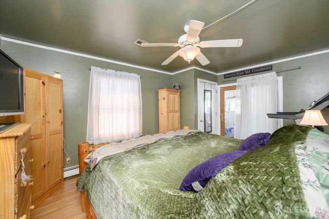 609 Parkside Avenue, Toms River, NJ 08753