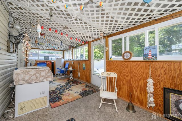 609 Parkside Avenue, Toms River, NJ 08753
