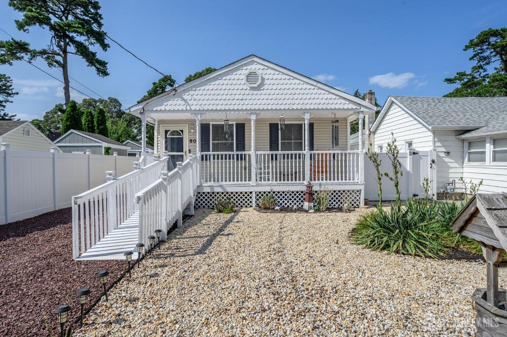 609 Parkside Avenue, Toms River, NJ 08753