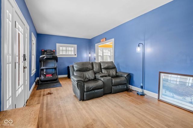 434 Wallace Avenue, Indianapolis, IN 46201