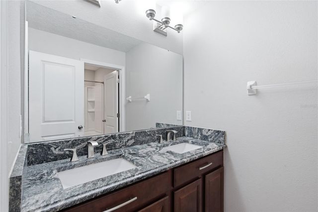 2206 4TH STREET SW, Ruskin, FL 33570