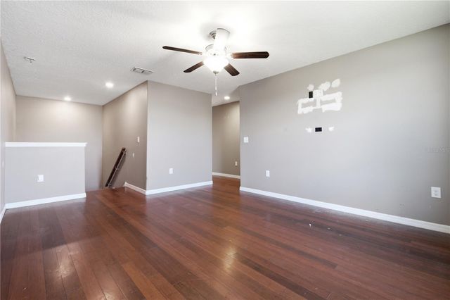 2206 4TH STREET SW, Ruskin, FL 33570