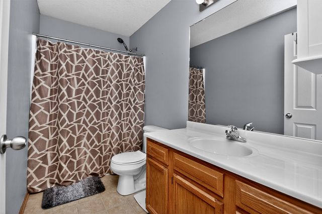 12302 Valdez Drive, Urbandale, IA 50323