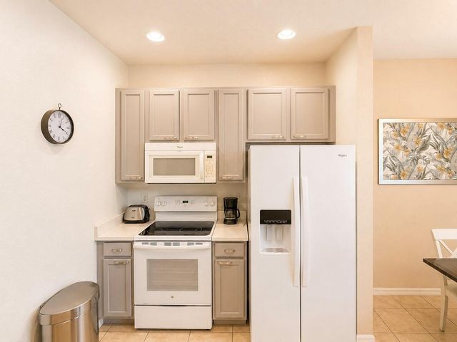 2379 CARAVELLE CIRCLE, Kissimmee, FL 34746