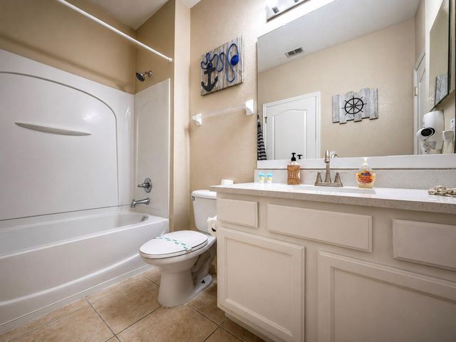 2379 CARAVELLE CIRCLE, Kissimmee, FL 34746