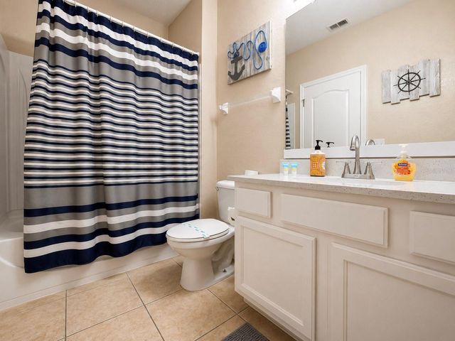 2379 CARAVELLE CIRCLE, Kissimmee, FL 34746
