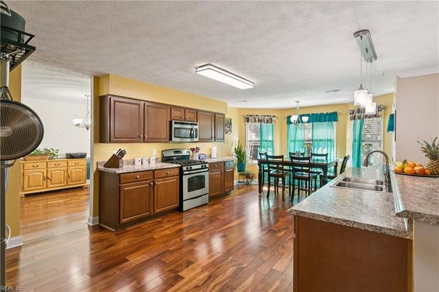 808 Filson CT, Newport News, VA 23608