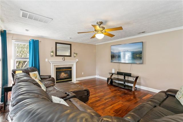 808 Filson CT, Newport News, VA 23608