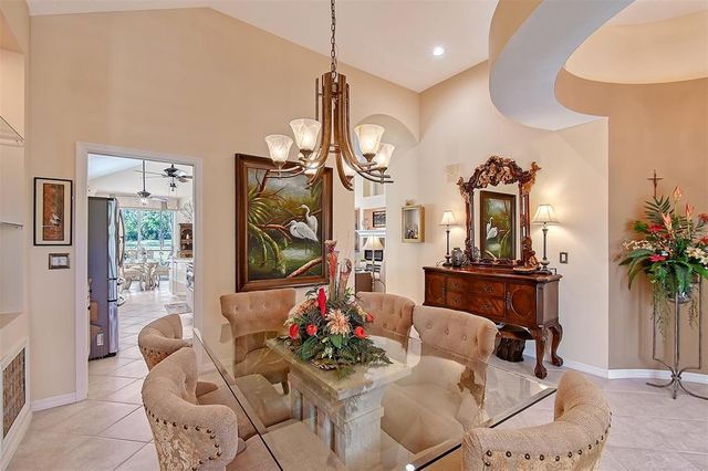 6642 OAKLAND HILLS DRIVE, Lakewood Ranch, FL 34202