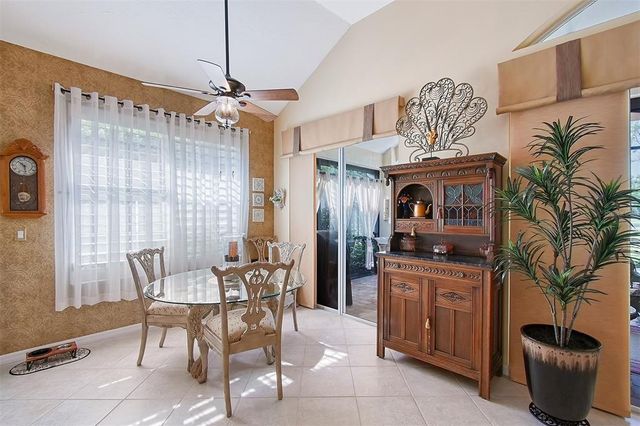 6642 OAKLAND HILLS DRIVE, Lakewood Ranch, FL 34202