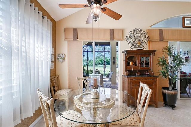 6642 OAKLAND HILLS DRIVE, Lakewood Ranch, FL 34202
