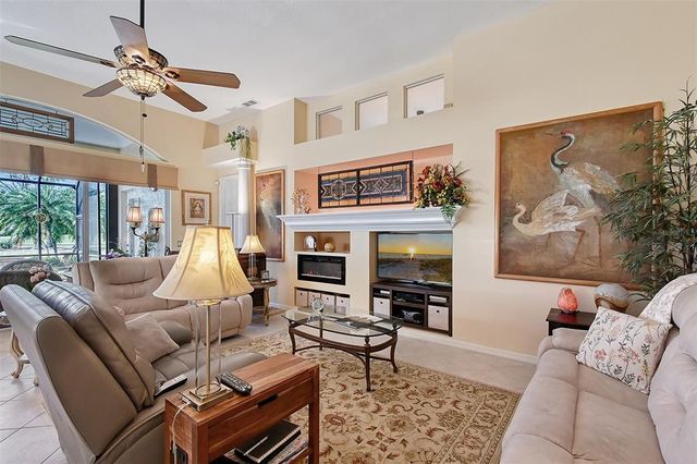 6642 OAKLAND HILLS DRIVE, Lakewood Ranch, FL 34202