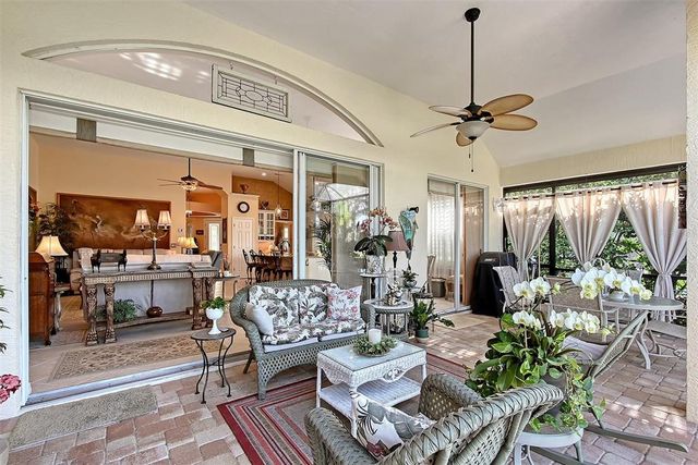 6642 OAKLAND HILLS DRIVE, Lakewood Ranch, FL 34202