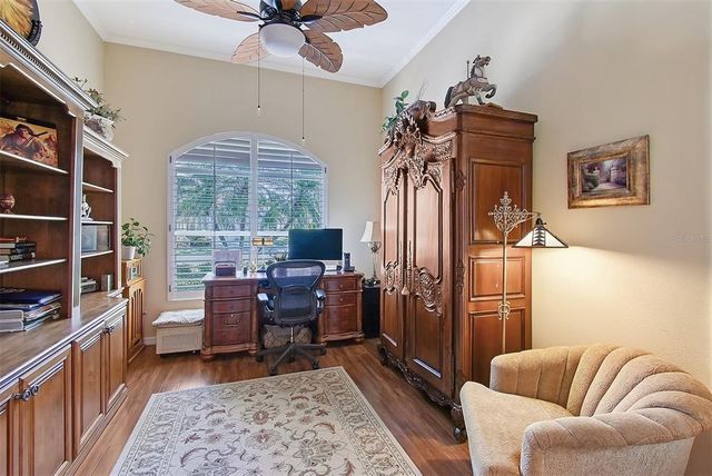 6642 OAKLAND HILLS DRIVE, Lakewood Ranch, FL 34202